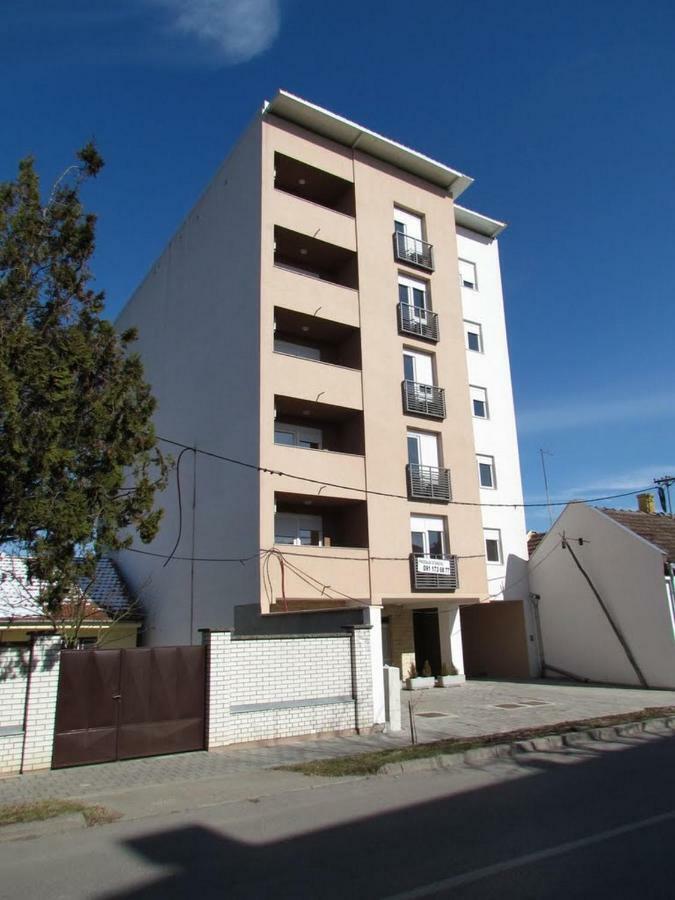 Apartman Pampas Osijek Exterior foto